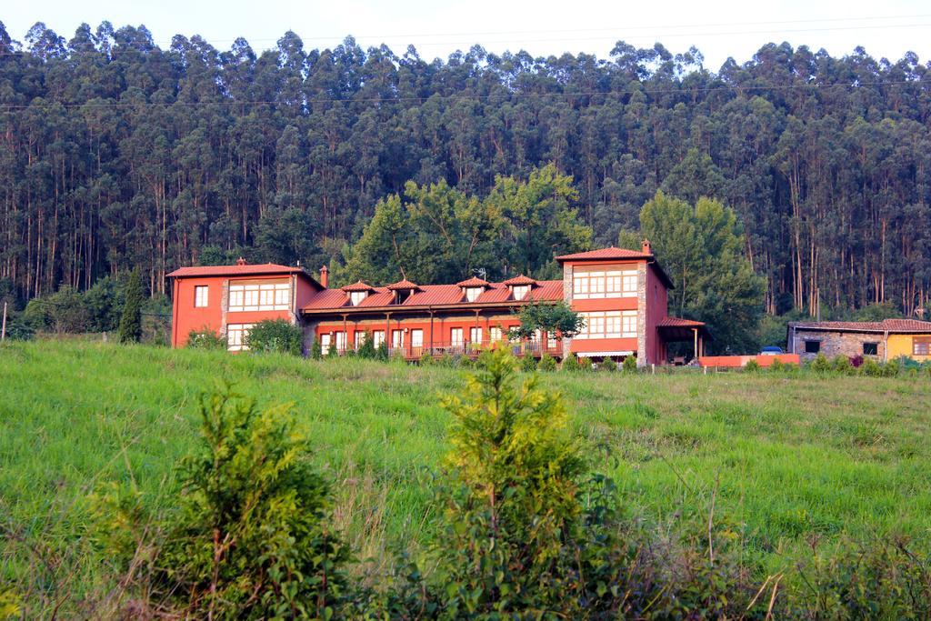 Escuelas De Fuentes Villaviciosa  Kültér fotó
