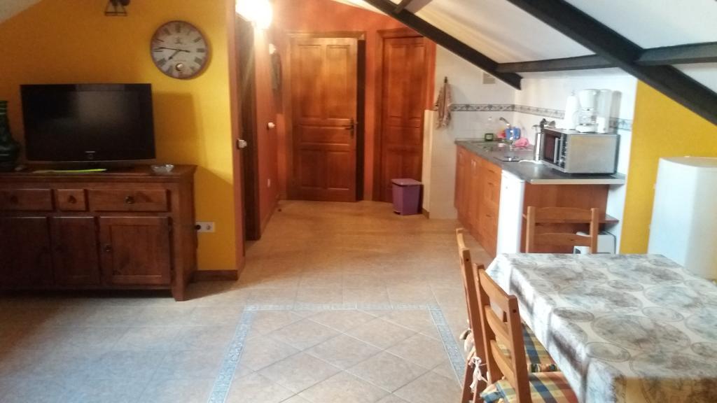 Escuelas De Fuentes Villaviciosa  Kültér fotó